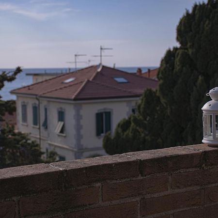 Casa Myconis 68Mq A Due Passi Dal Mare Di San Vincenzo Apartment Екстериор снимка