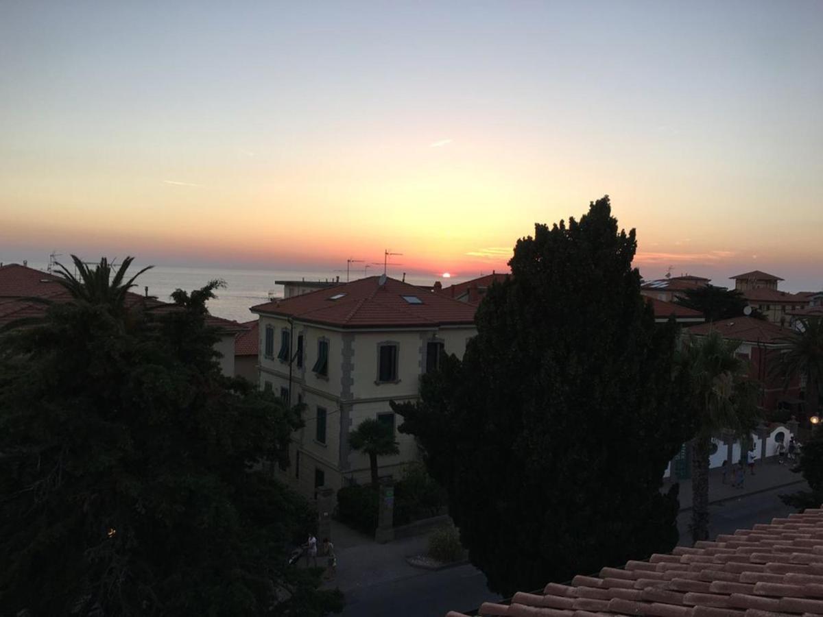 Casa Myconis 68Mq A Due Passi Dal Mare Di San Vincenzo Apartment Екстериор снимка